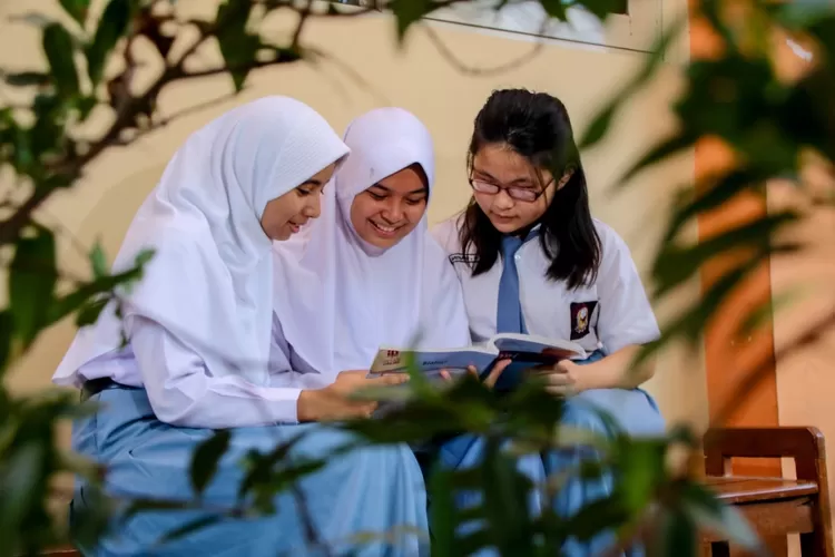10 Rekomendasi SMA & SMK Terbaik di Kabupaten Indramayu 